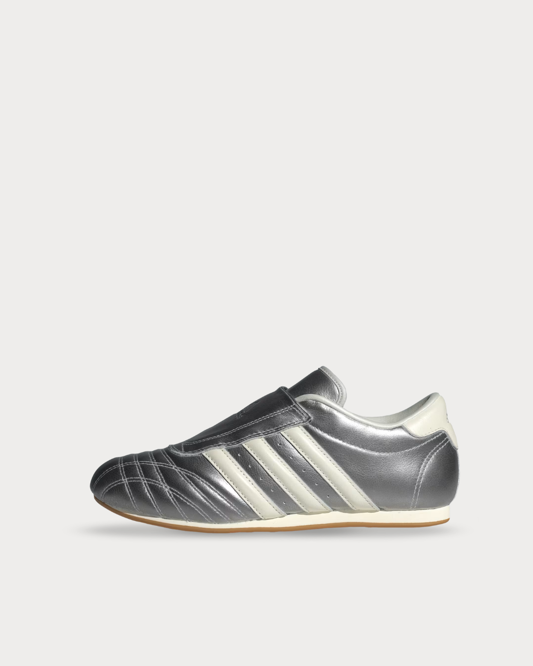 WMNS adidas Taekwondo - Silver Metallic / Off White / Gum JS4023