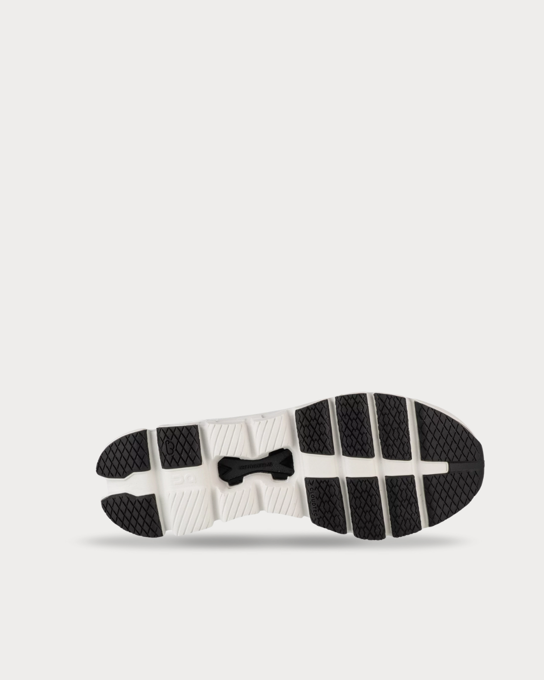 ON Cloud X 4 Men - Ivory | Black