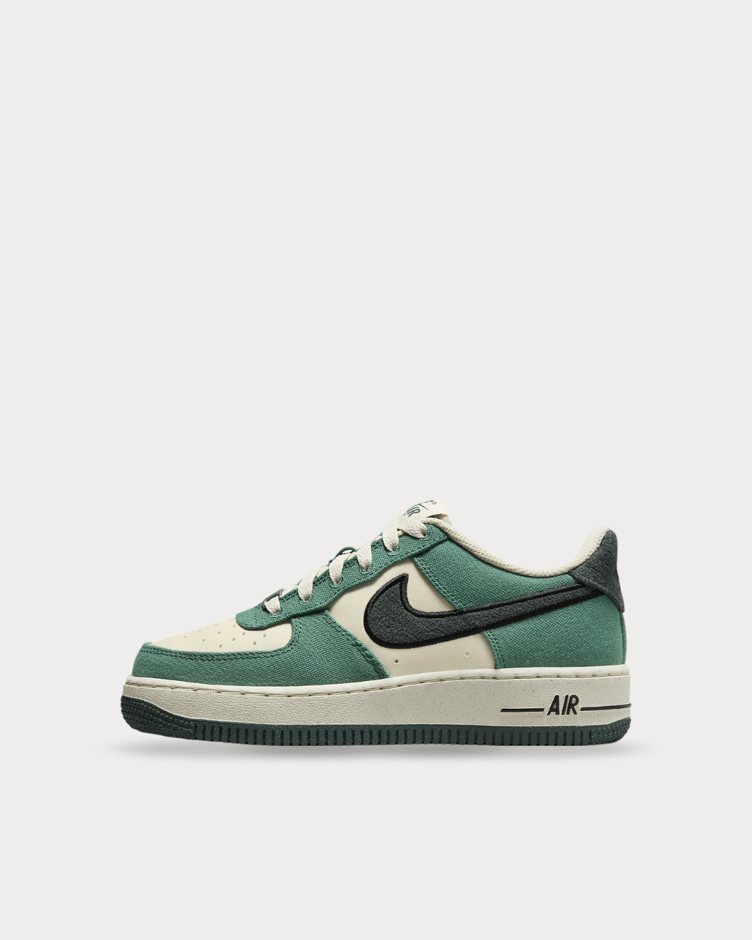Kids Nike Air Force 1 Low - Coconut Milk/Bicoastal/Gum Dark Brown/Vintage Green FN4731-100