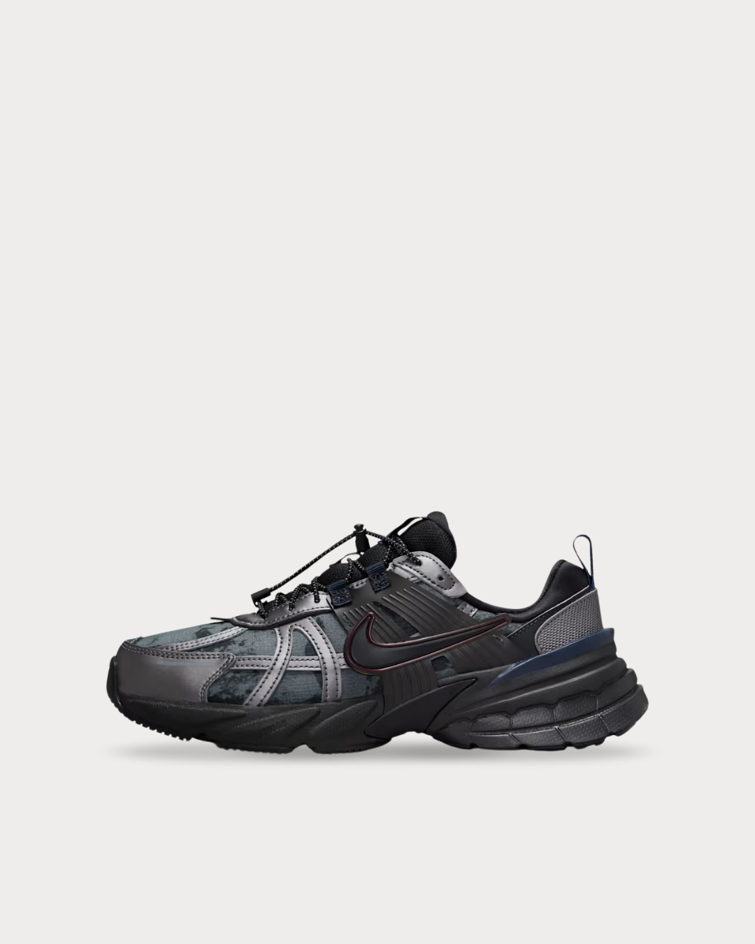 WMNS Nike V2K Run - Metallic Dark Grey/Dark Smoke Grey/Burgundy Crush/Black