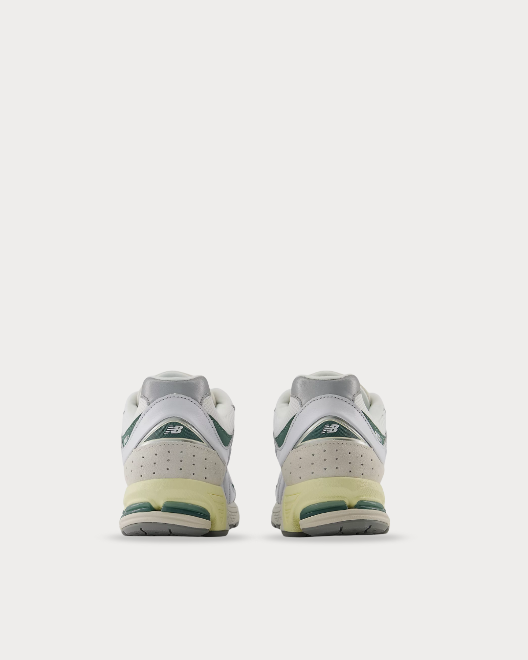 New Balance 2002R - White / Dark Juniper